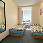 Slodki Sen 2 Hostel *